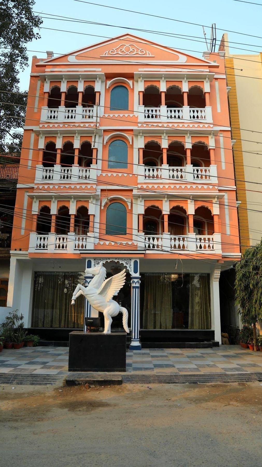 Fabhotel Prime Sarin Inn Heritage Varanasi Dış mekan fotoğraf